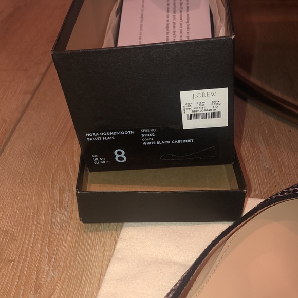 Nora Houndstooth Ballet Flats - Made In Italy - New w/ box & dust bag - Picture 12 of 13